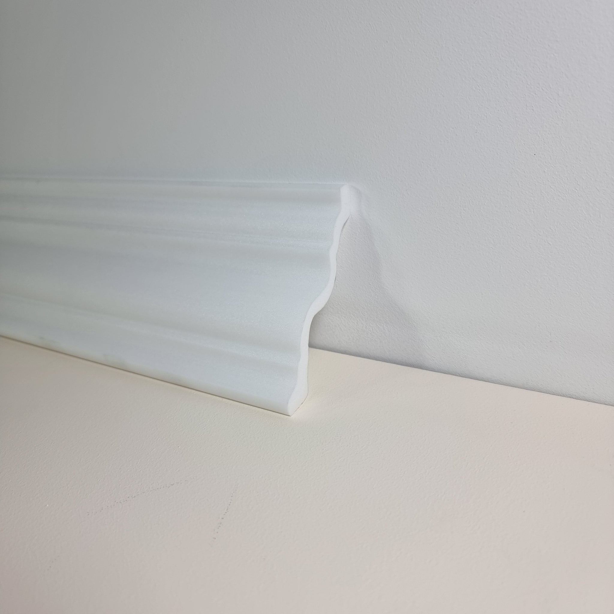 Polystyrene Coving for Wall Ceiling HL65 82mm x 75mm Lightweight XPS