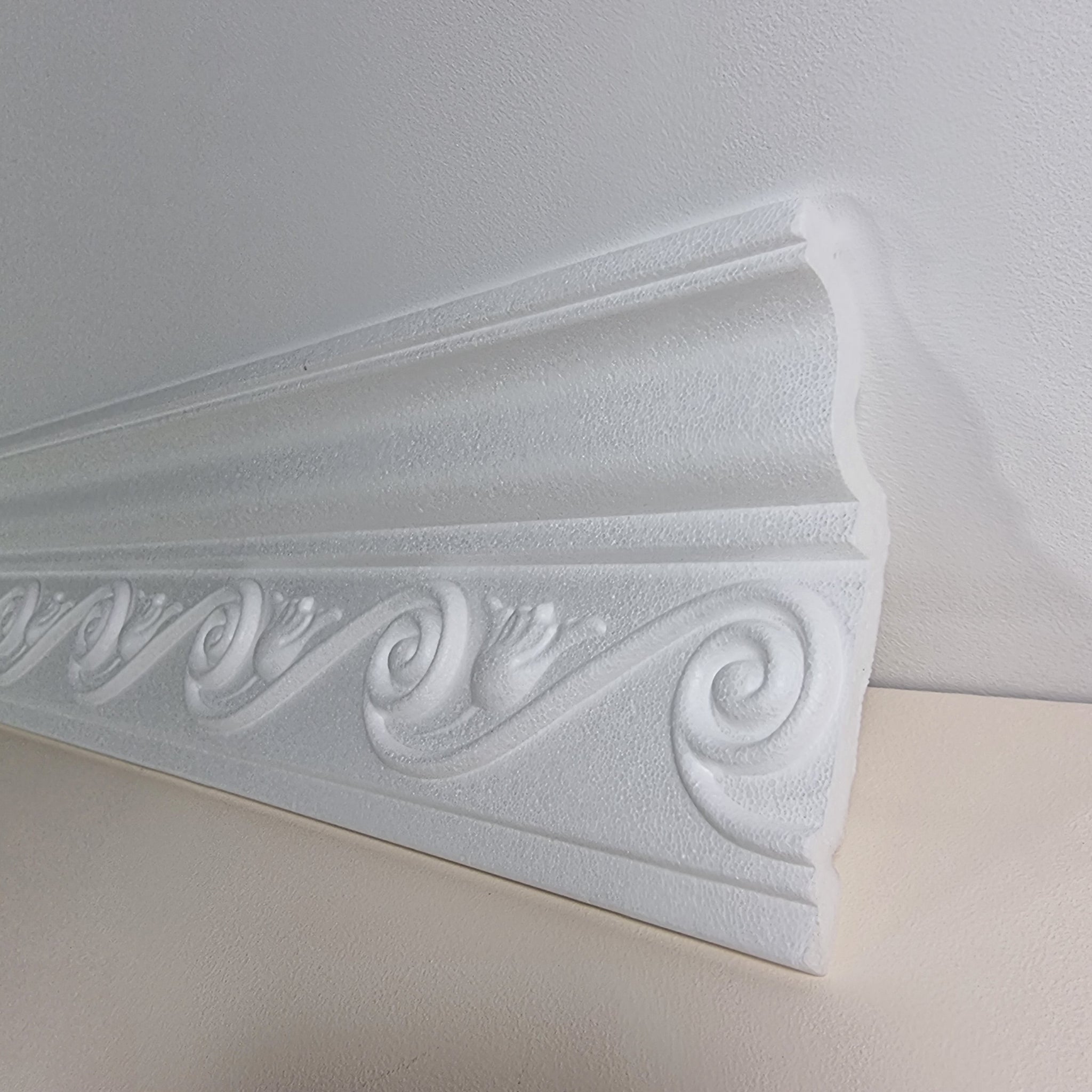 Cornice  GH41 - Lightweight 55x135mm