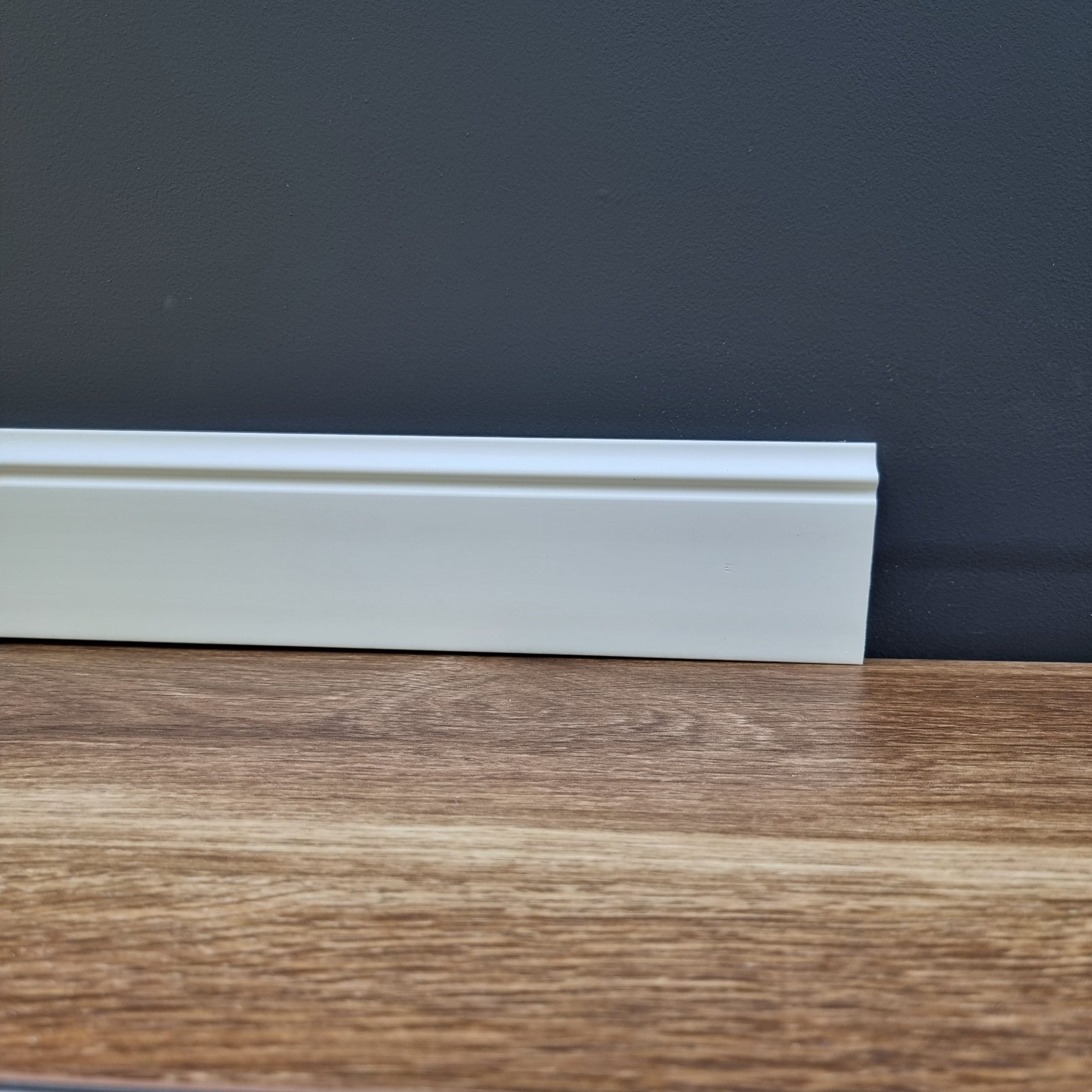 Skirting Board Trim H07P size 12,6mm x 79mm x 2 Meters | Water-Resistant, Durable & Paint-Ready