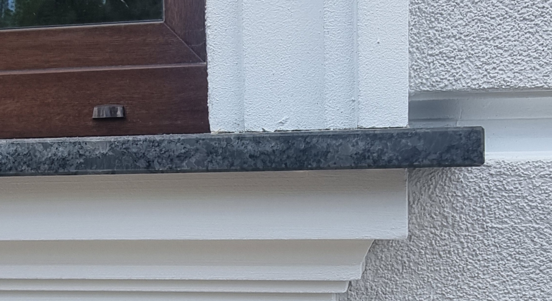 Window Frame Cornice Plaster Coated EPS O-214 35mm x 140mm