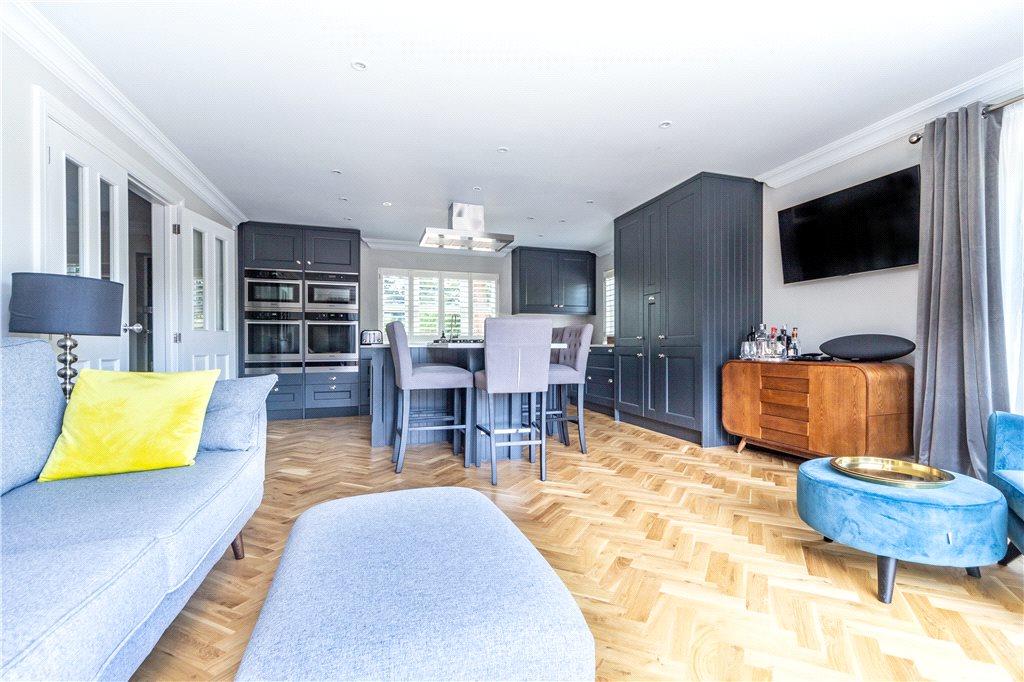 BFS2 - Lightweight XPS Uplighting Coving for LED Lights - Best Seller