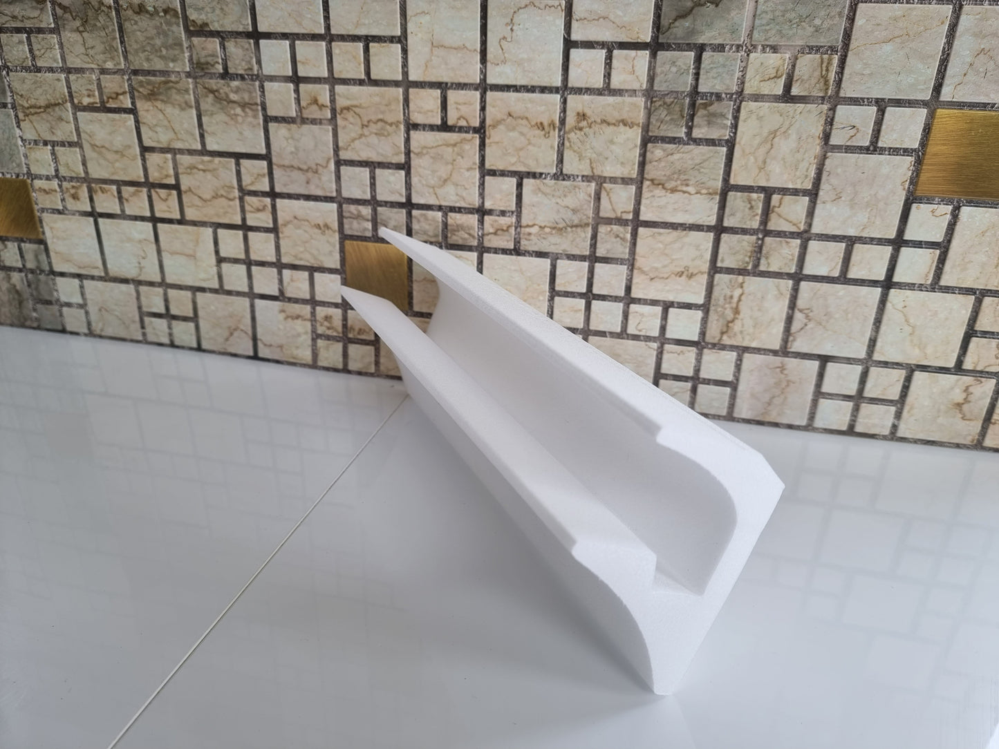 FLH1 - Lightweight XPS Sidelighting Coving for LED Lights