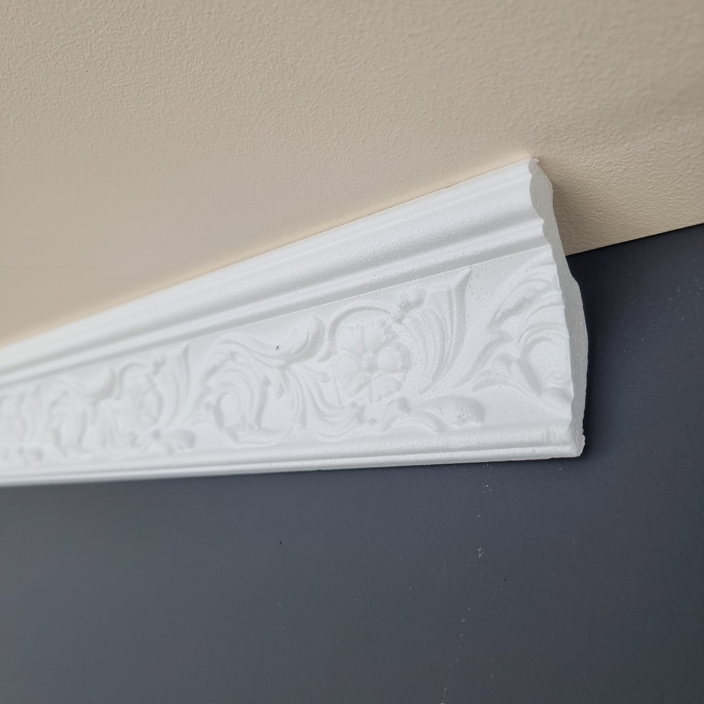 Cornice GH33 - Lightweight 40x70mm