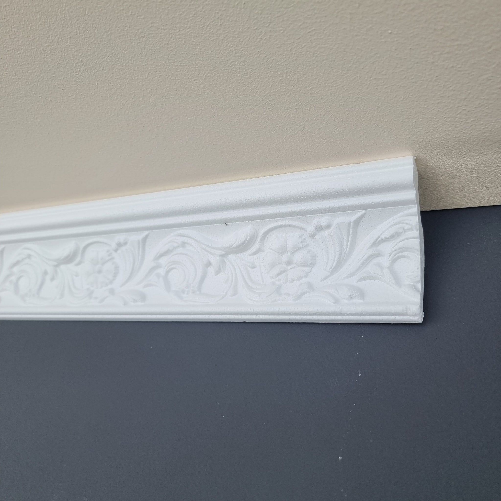 Cornice GH33 - Lightweight 40x70mm